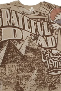 Состав футболки: высококлассный хлопок, окраска по технологиям, изображение, не теряющее яркость в течении трёх лет, капля вдохновения от Jerry Garcia.Футболки Grateful Dead уникальны.Винрарнейшая группа 20-го столетия, одна из легенд Вудстока стала идейным вдохновителем первых хакеров, дэдхэдов. Сейчас эти люди- владельцы хай-тек корпораций, основоположники новых направлений в музыке, культуре, бизнесе, которых объединяет одно: они самые передовые. Под музыку Grateful Dead был создан первый Apple, футболки GD носили те, кто открыл первый форум в интернете. Одев футболку вы говорите миру: даже если я стою на месте, я буду впереди других, я выделяюсь из массы, я - дедхэд.Дополнительная информация о футболке: коттон 210 г/м. Вываренный коттон. Второй такой футболки нет, прокрашивается футболка вручную.Очень мягкая прокраска футболки.